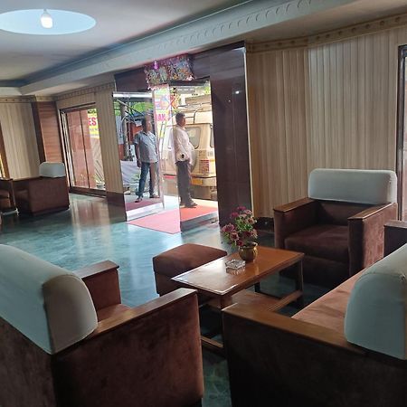 Hotel Sudakshina By Roh シルチャル エクステリア 写真